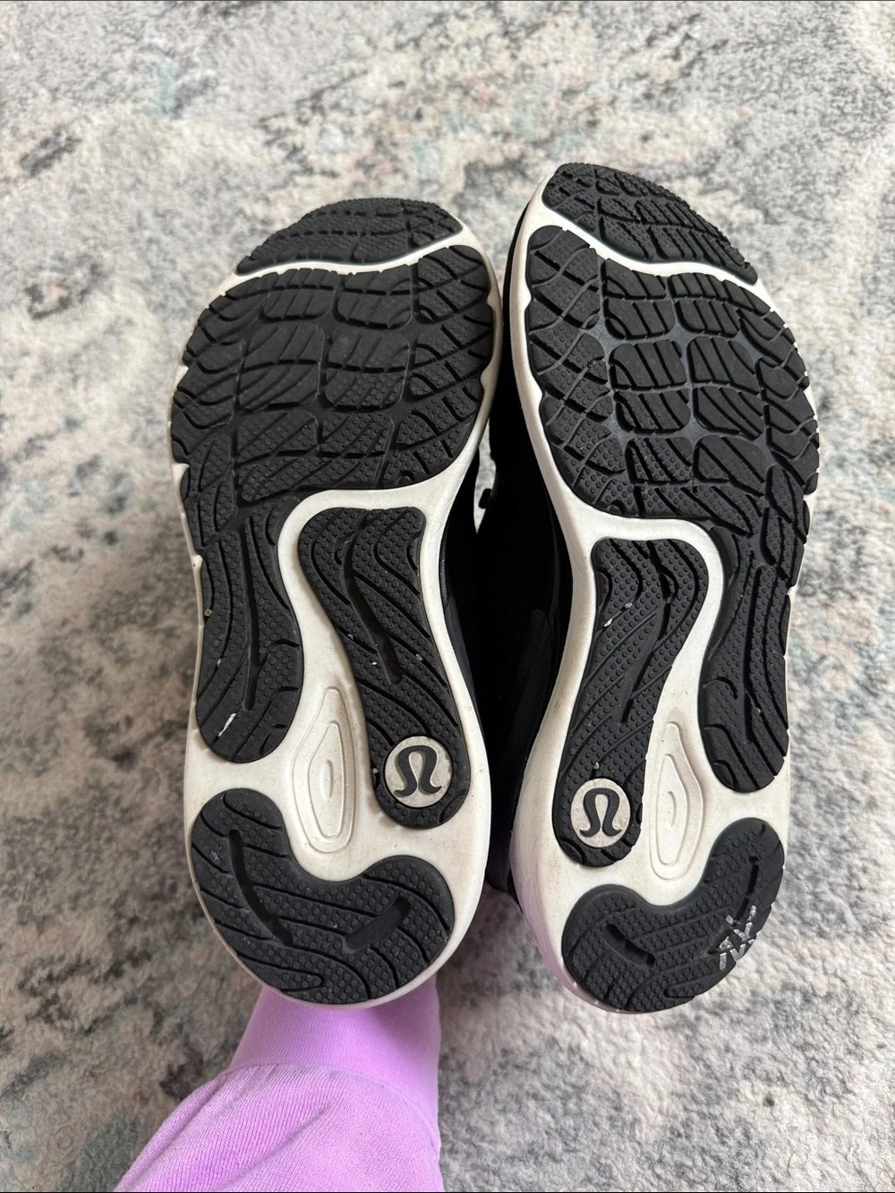 Lululemon Blissfeel 2 Womens Running Shoe